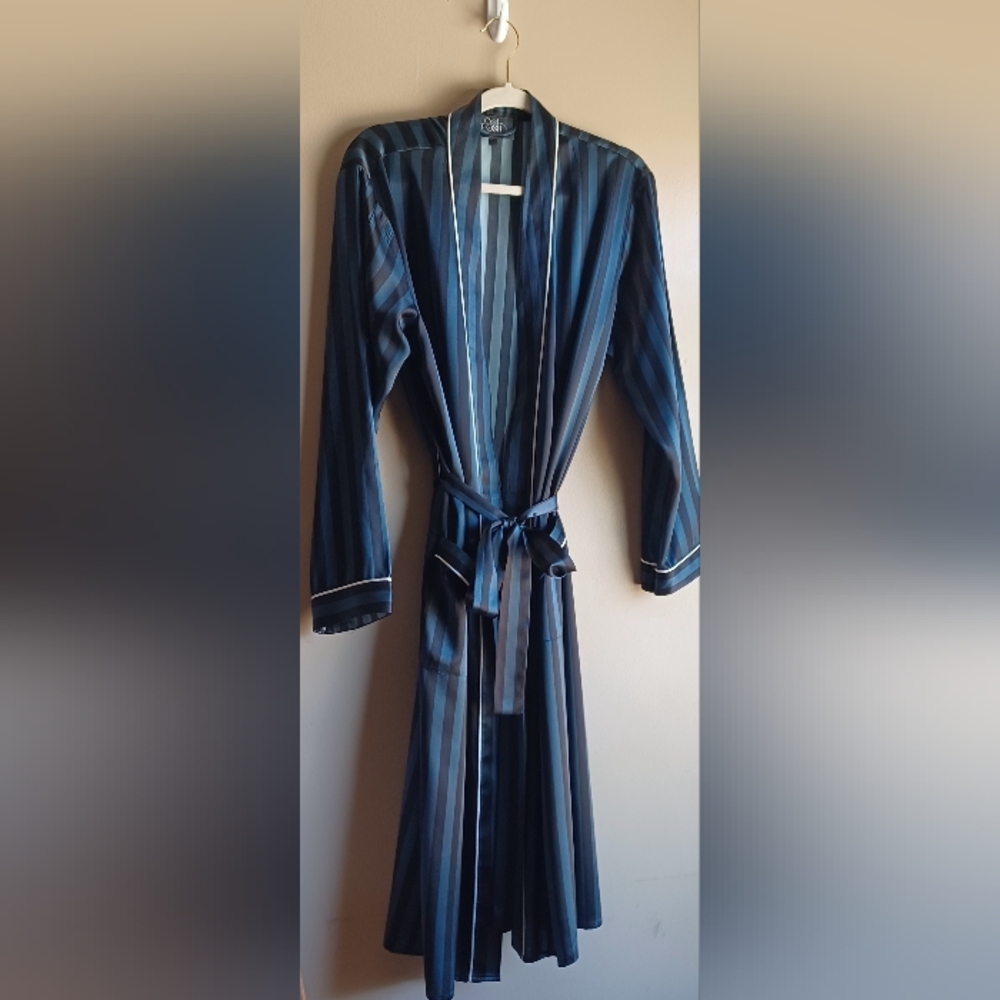 COLD POSH MENS ROBE